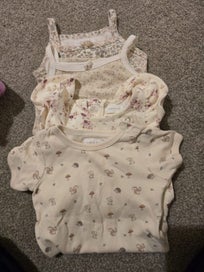 Listing 2 of 4 for Quality branded Baby clothes bundle