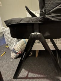 Listing 2 of 2 for Edward’s and co carry cot and stand