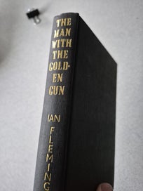 Listing 5 of 6 for Ian Fleming James Bond