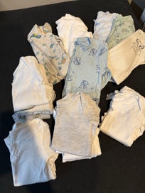 Listing 3 of 6 for Baby boy 6-12 months clothing bundle