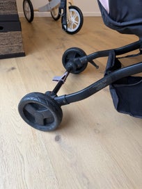 Listing 9 of 10 for Edward’s & Co Otto stroller with accessories