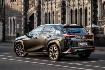 Lexus Ux 250H 2022 photo 3