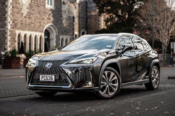 Lexus Ux 250H 2022 photo 4