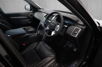 Land Rover Discovery 2026 photo 3