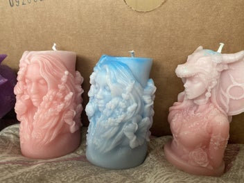 Listing 3 of 13 for Stunning candles