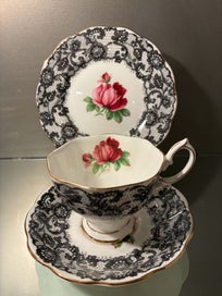 Listing 3 of 15 for BEAUTIFUL RARE ROYAL ALBERT SENORITA TEA SET 21 PIECES