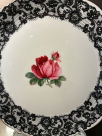 Listing 8 of 15 for BEAUTIFUL RARE ROYAL ALBERT SENORITA TEA SET 21 PIECES