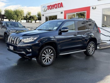 Toyota Land Cruiser Prado 2023 photo 4