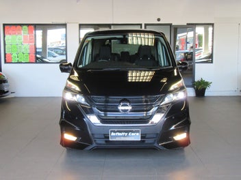 Nissan Serena 2018 photo 3