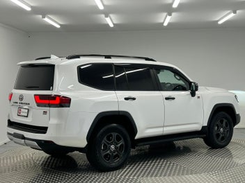 Toyota Land Cruiser 2024 photo 4
