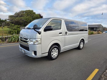 Toyota Hiace 2019 photo 4