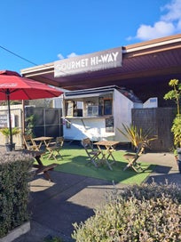Listing 5 of 12 for Busy Established SH1 FOOD TRAILER