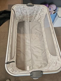 Listing 2 of 4 for Nested co sleeper