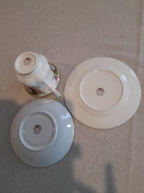 Listing 3 of 5 for Royal Albert Tea set and Dinner set