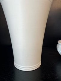 Listing 7 of 16 for Large Gorgeous Crown Lynn Hand Potted Vase - Rare and Beautiful