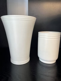 Listing 7 of 12 for Gorgeous Crown Lynn Hand Potted Vase - Rare!!