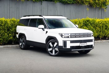 Hyundai Santa Fe 2026 photo 2