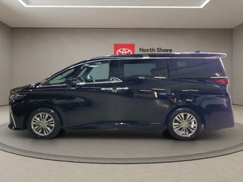Toyota Alphard 2026 photo 5