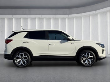 KG Mobility Korando 2023 photo 4