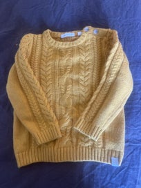 Listing 1 of 3 for Country road jumper