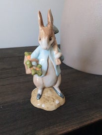 Listing 1 of 4 for Beswick Beatrix Potter Peter Rabbit Gardener