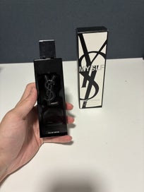Listing 4 of 4 for Men’s fragrance