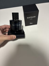 Listing 4 of 4 for Men’s fragrance