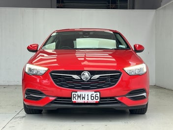 Holden Commodore 2020 photo 3