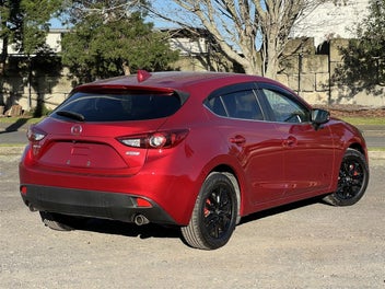 Mazda Axela 2016 photo 4