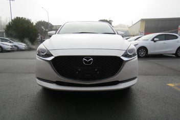 Mazda 2 2020 photo 3