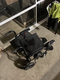 Listing 3 of 4 for Eeeza Foldable Electric Wheelchair