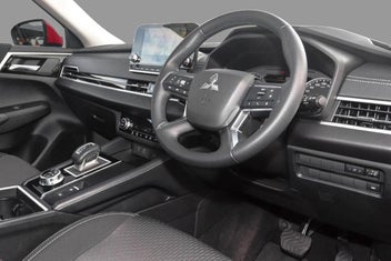 Mitsubishi Outlander 2025 photo 5