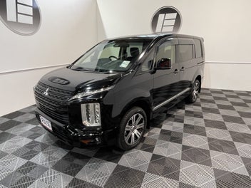 Mitsubishi Delica 2020 photo 4