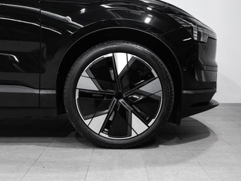 Volvo Ex30 2024 photo 5