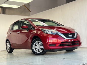 Nissan Note 2017 photo 2