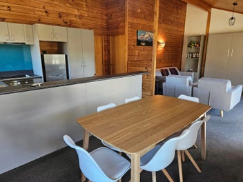 Listing 5 of 20 for Timeshare Ownership / One Week for Sale / Kaimanawa Lodge – One-Bedroom Unit
