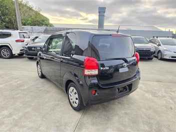 Toyota Porte 2015 photo 5