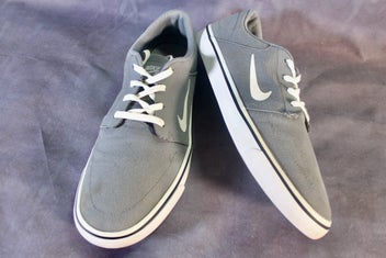 Listing 16 of 18 for NIKE SHOES SB AMAZING CANVAS SHOES 50% OFF AS NEW "BIG SALE" SIZE 11 $59