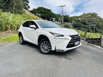 Lexus Nx 200T 2016 photo 2