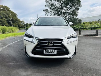 Lexus Nx 200T 2016 photo 3