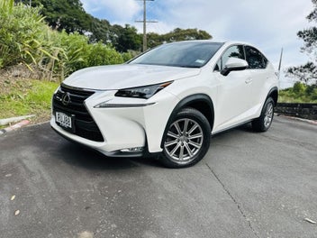 Lexus Nx 200T 2016 photo 4
