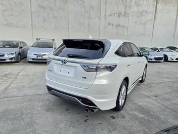 Toyota Harrier 2015 photo 4