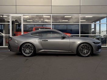 Ford Mustang 2026 photo 3