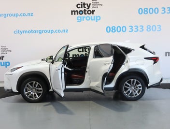 Lexus Nx 300H 2015 photo 4