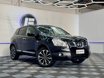 Nissan Dualis 2013 photo 2