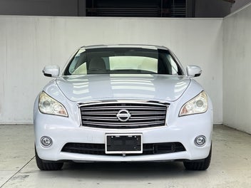 Nissan Fuga 2012 photo 3