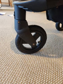 Listing 15 of 19 for Edwards & Co Oscar M2 pushchair / pram / stroller. Incudes accessories.