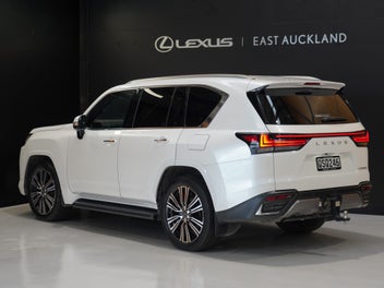 Lexus Lx 500D 2023 photo 2