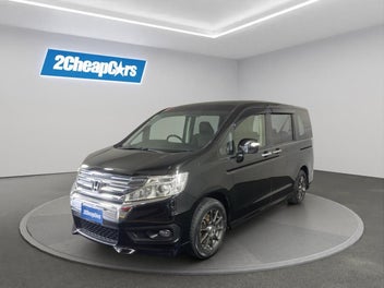 Honda Step Wagon 2013 photo 2