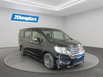 Honda Step Wagon 2013 photo 4